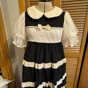 Infanta Lolita Black and Off-White Dolly Dress NWT (See Description)